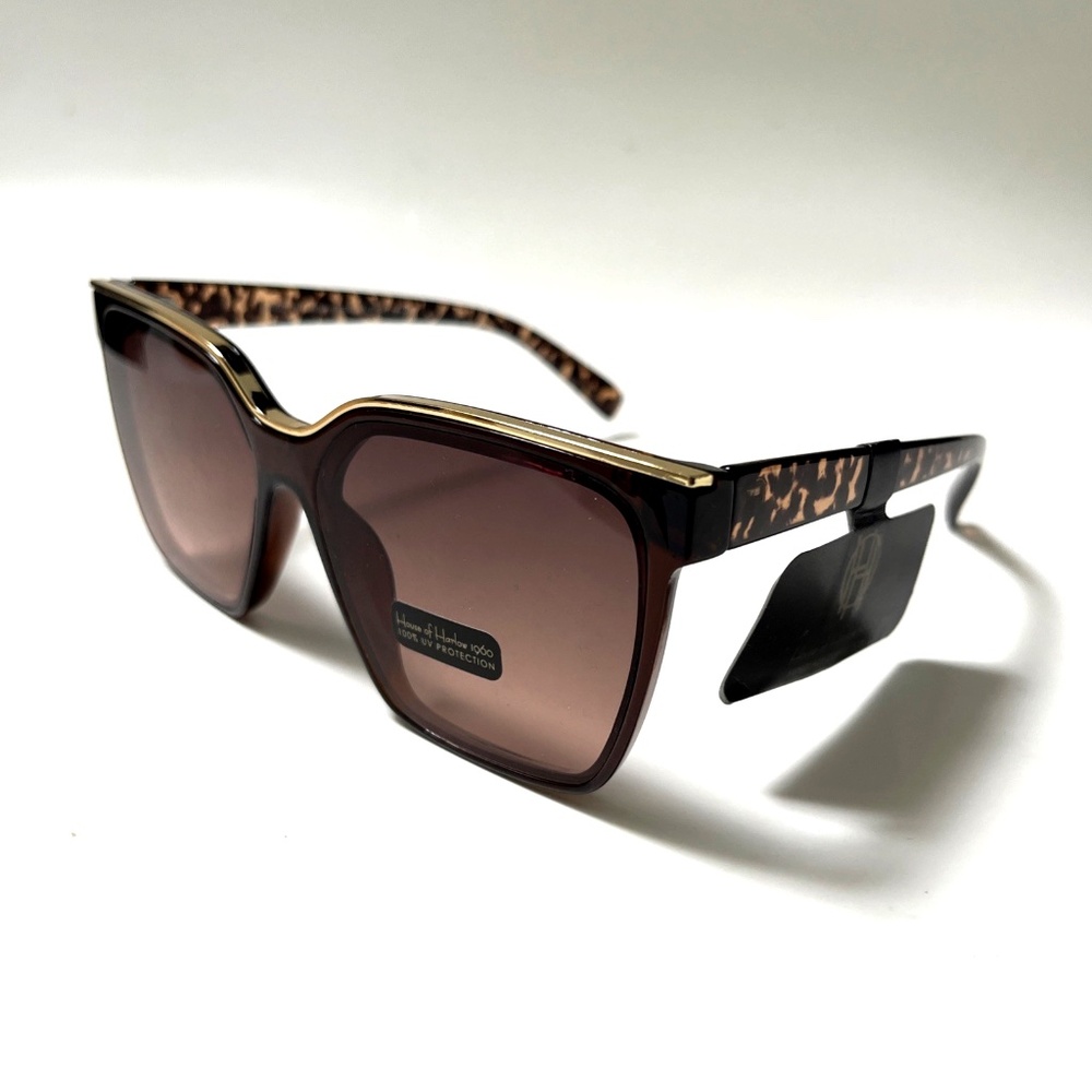 NWT Original HOUSE OF HARLOW Cat Eye Sunglasses Tortoise Shell Gold Trim Acetate